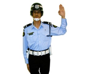تشير حركة يد الشرطي  الموضحة في الصورة التي امامك الى 
